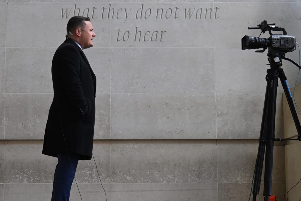 Streeting genuinely sorry for anxiety over job losses amid war on quangos