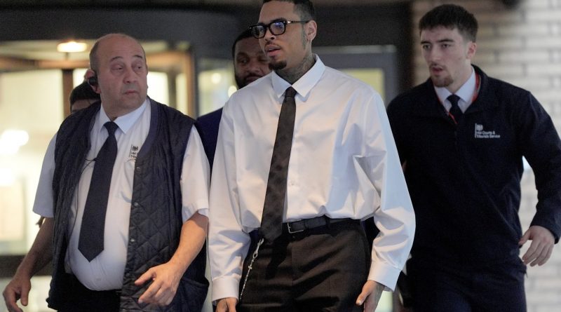 Chris Brown Allowed To Return To US As Bail Conditions Changed