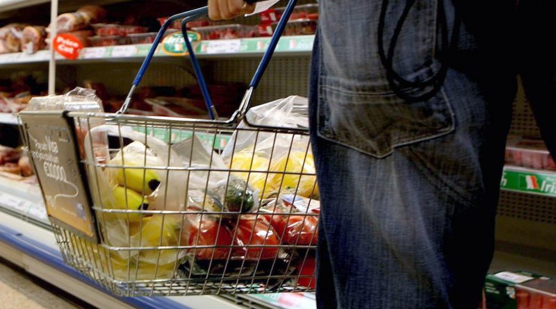 UK Supermarkets Warn Business Rates Rise Could Push Up Food Inflation