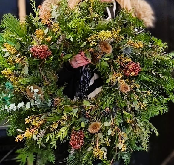 Christmas Wreath Making with The Happy Bee