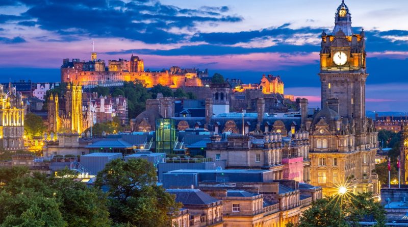 Gaelic And Scots Gain Official Status On St Andrews Day