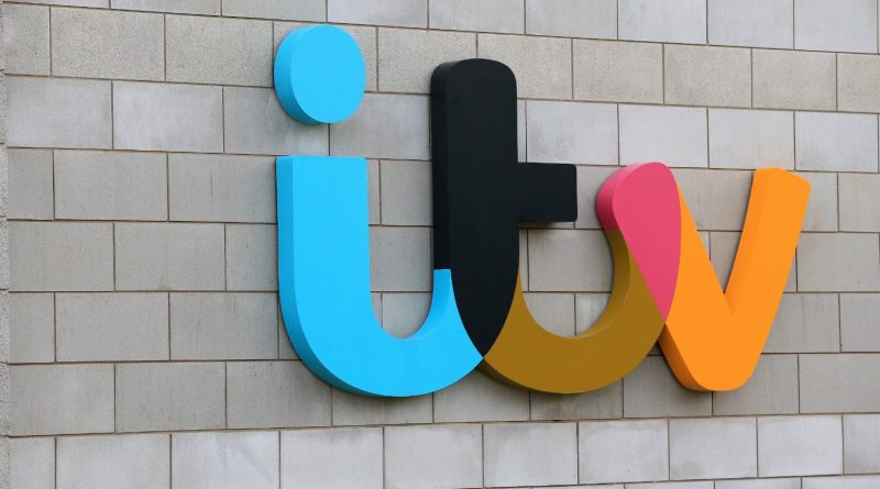 Im A Celebrity Get Me Out Of Here Returns With Overnight Audience Of Nearly 7 Million