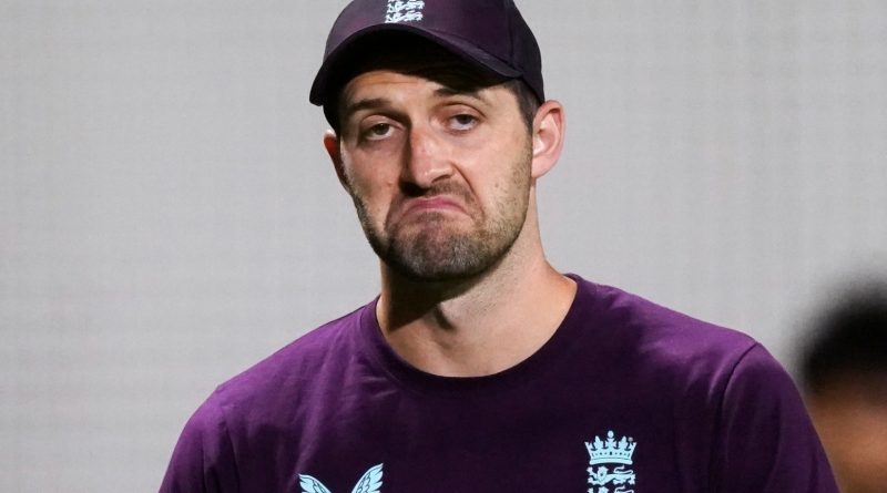 Mark Wood Suffers Series Ending Injury As Englands Hopes Of Ashes Comeback Hit