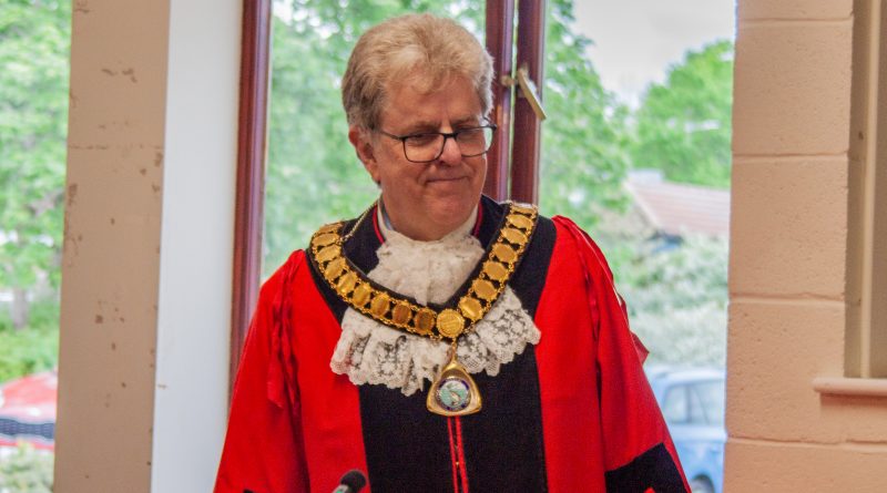 Thatcham welcomes new Mayor
